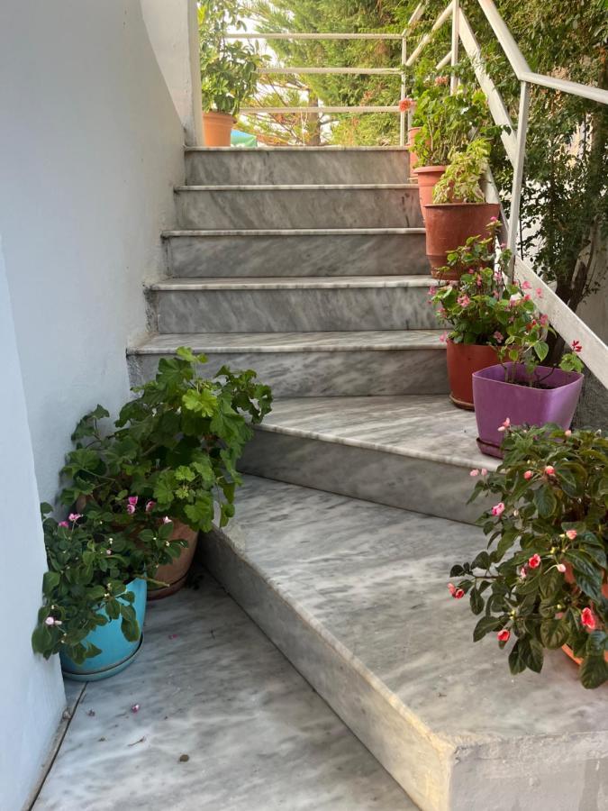 Villa Yseni Орикум Екстериор снимка