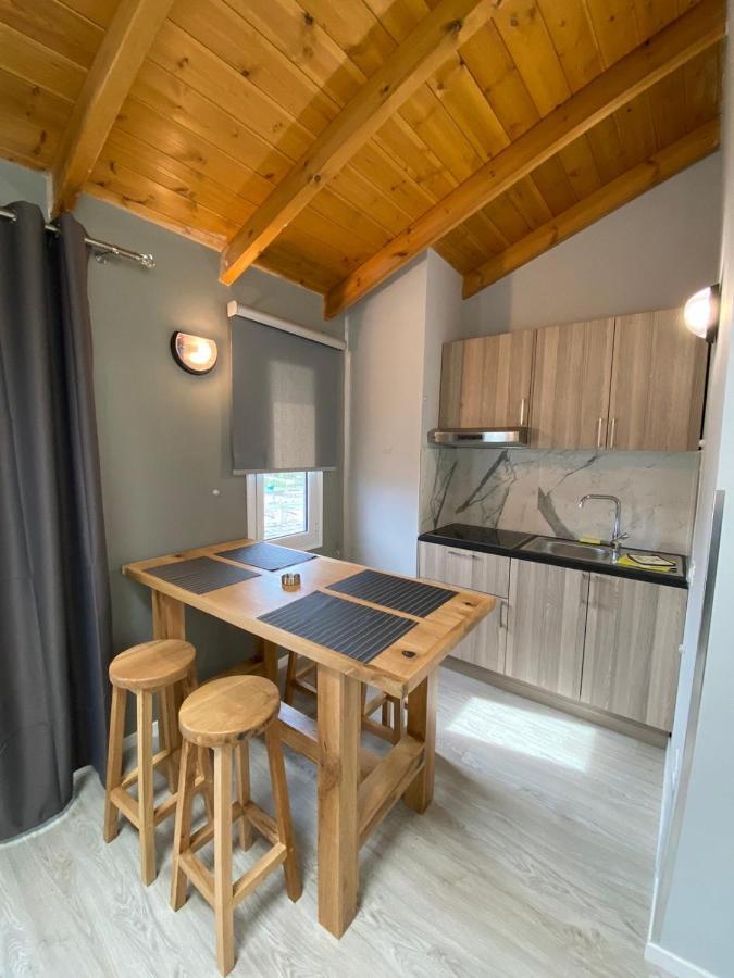 Villa Yseni Орикум Екстериор снимка